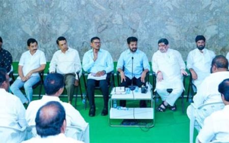 తెలంగాణ ఆర్టీసీ ఉద్యోగులకు బంపర్ గిఫ్ట్.. సీఎం రేవంత్ రెడ్డి సంచలన నిర్ణయం!